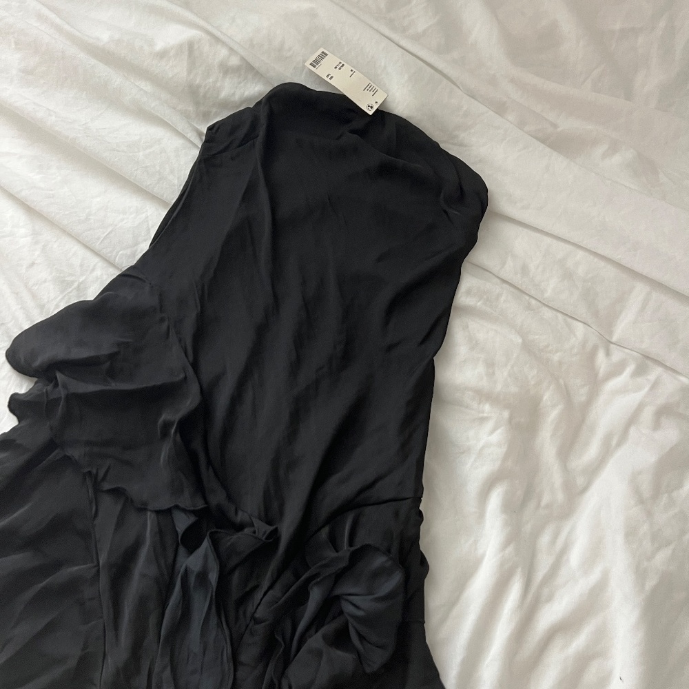 Urban outfitters strapless Asymmetrical Bandeau Dress - Picture 2 of 3